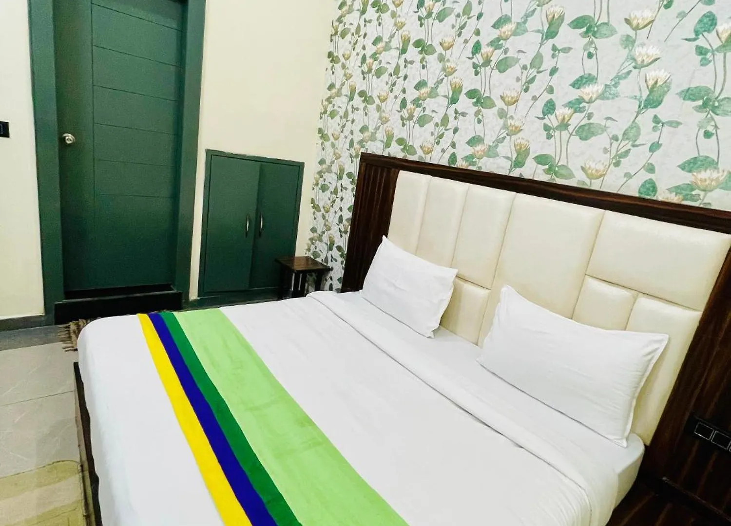 ***  Hotel Taj Star By Urban Stay آغْرا الهند