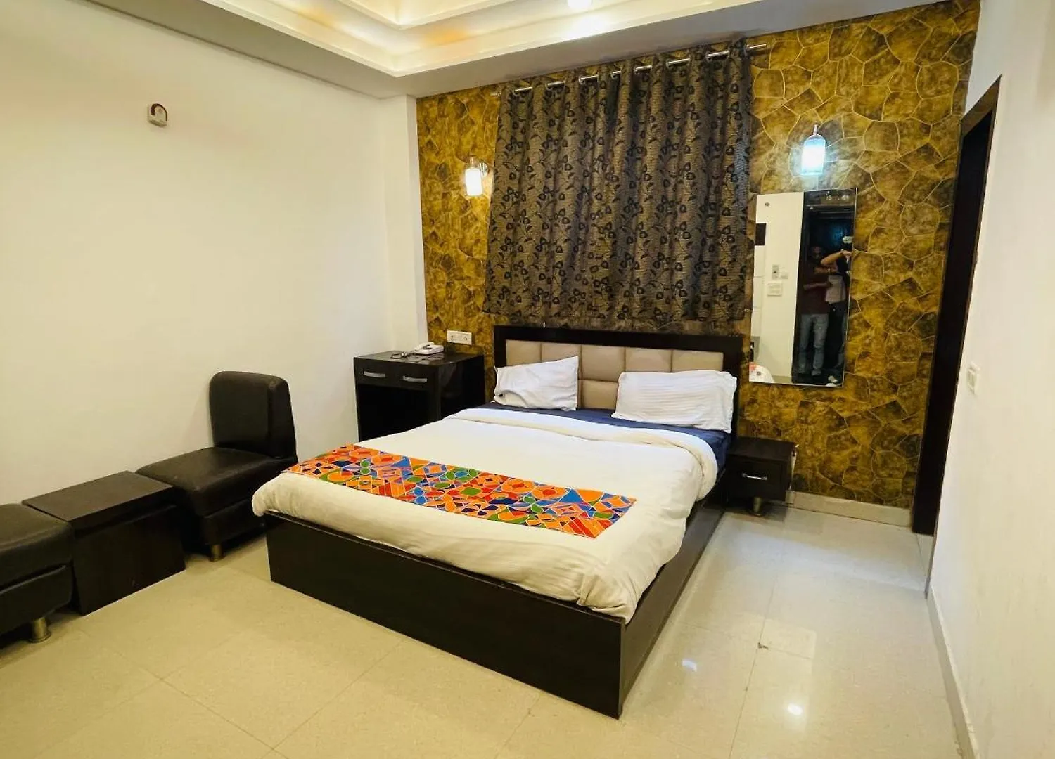 Hotel Taj Star By Urban Stay آغْرا