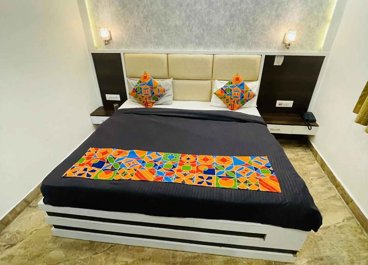 Hotel Taj Star By Urban Stay آغْرا الهند